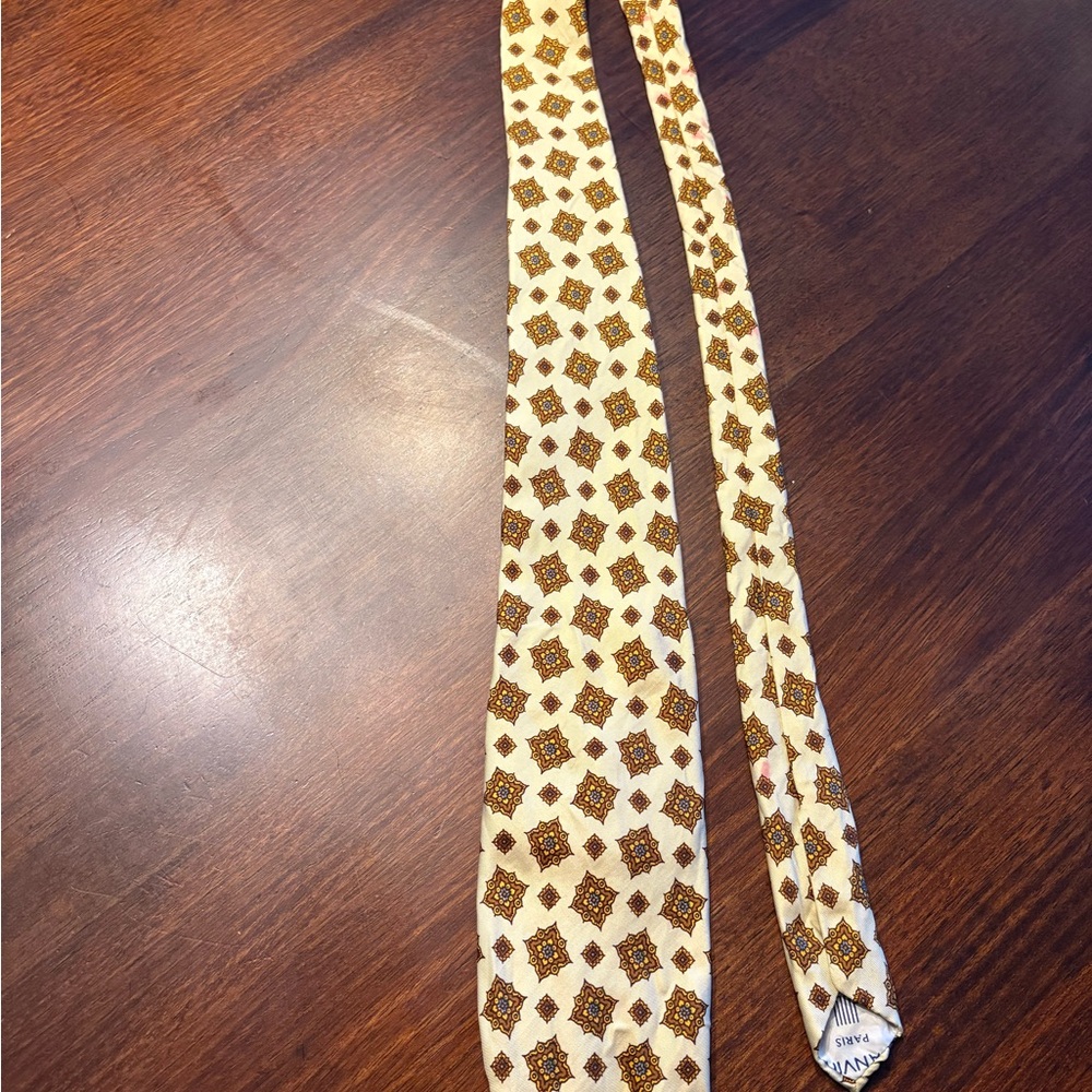 Lanvin Paris-Newyork all silk Patterned Tie